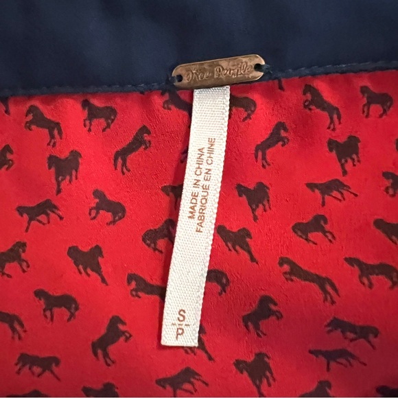 FREE PEOPLE Shirt Top Button Collar Red Blue Horse Print Loose Sheer Size S EUC - Picture 4 of 5